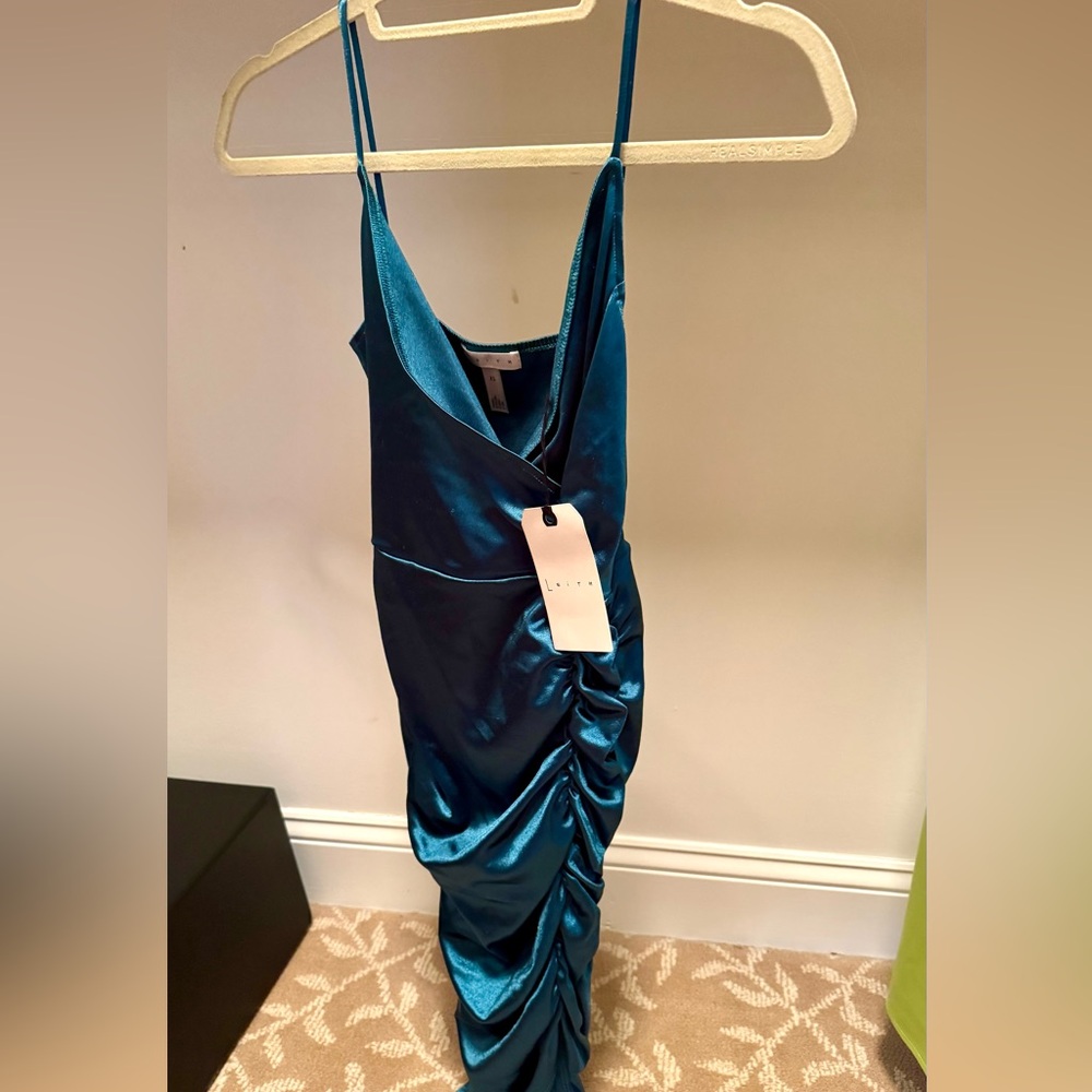 NET Leith Green Ruched Dress